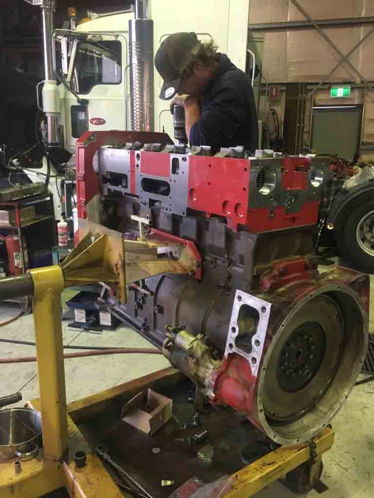 Machine - Diesel Mechanic in Harristown, QLD